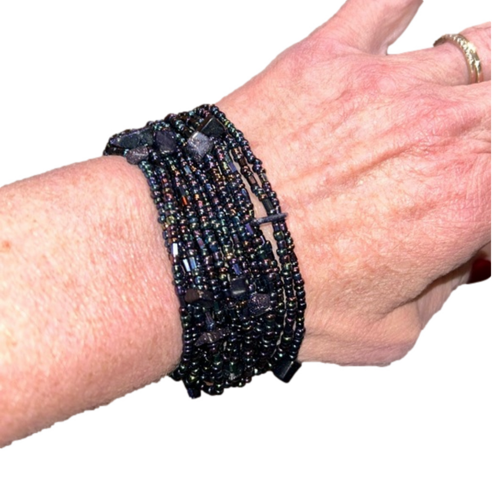 Bracelet with Shiny Blue & Purple Beads 8”